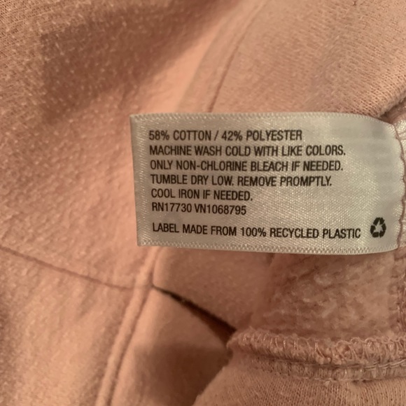 Woman’s sweater - Picture 4 of 4